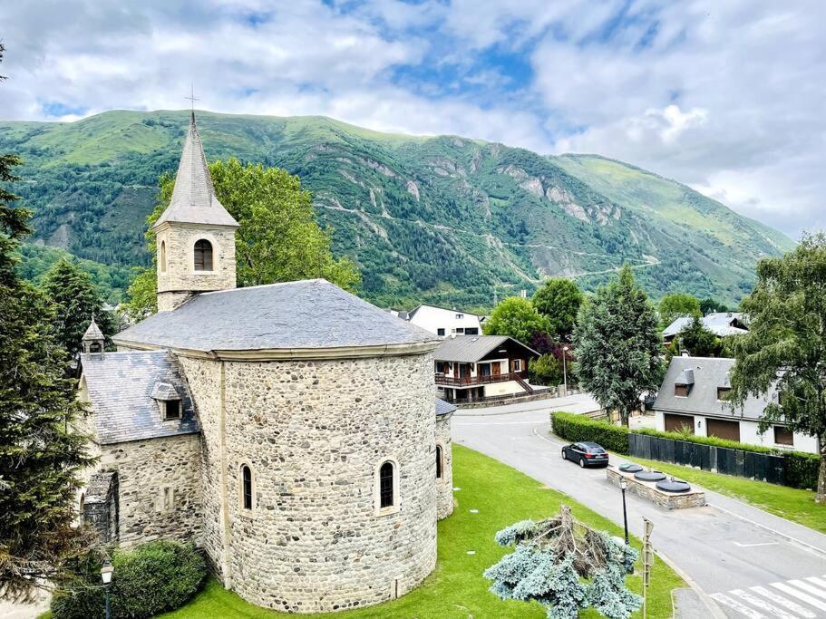 Charmant Appartement Idealement Situe Saint-Lary-Soulan Buitenkant foto